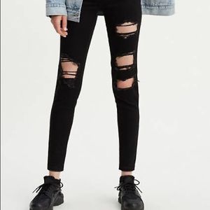 Levi’s High Rise Skinny Je…